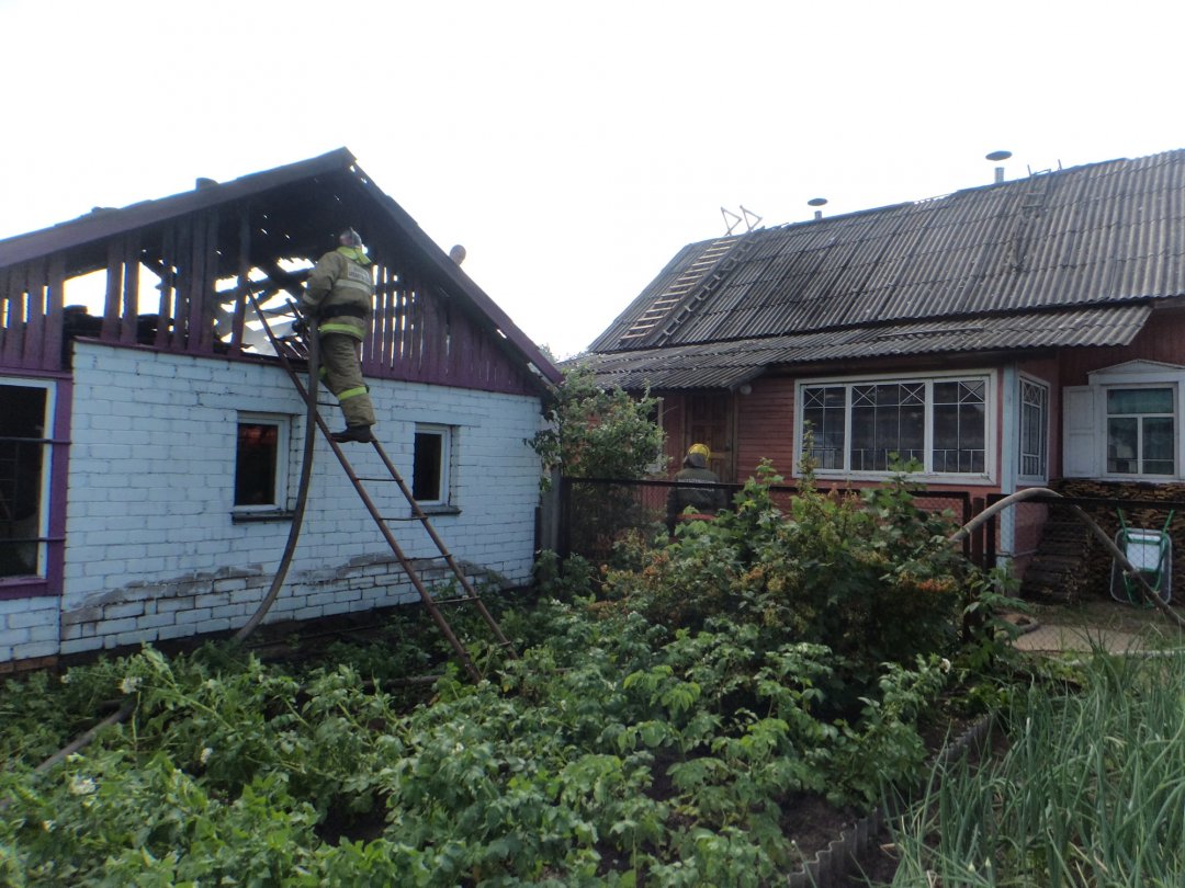 Пожарно-спасательные подразделения выезжали на пожар в Няндомском МО Архангельской области