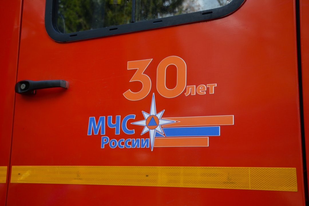 Пожарные подразделения выезжали на пожар в г. Няндоме по улице Локомотивная